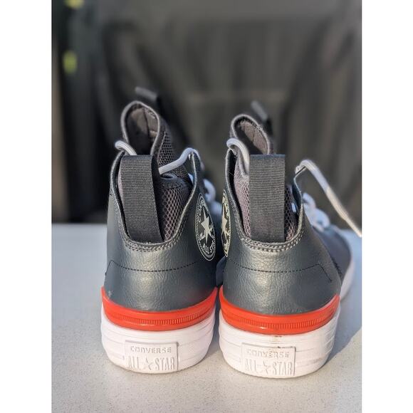 Converse Chuck Taylor AllStar High Top Shoes Mens 8/Womens 10 Black Orange EUC - Picture 3 of 8